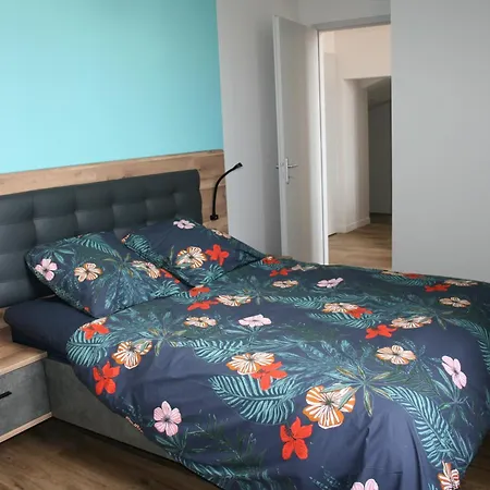 Les Nuits D'aldearde Apartment *