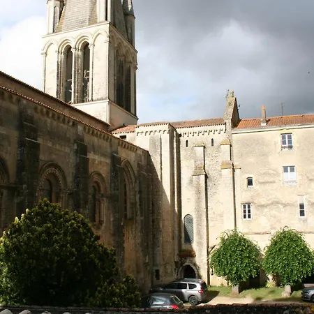Les Nuits D'aldearde Apartment