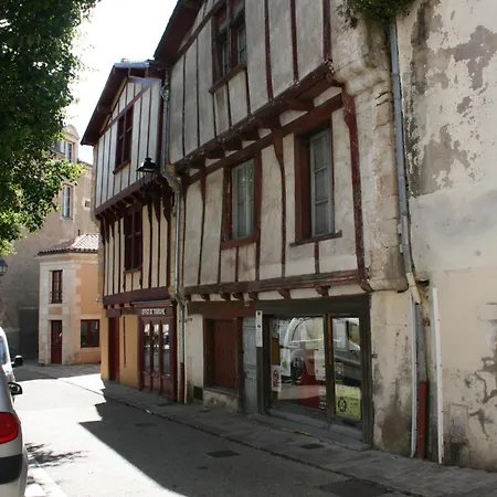 Les Nuits D'aldearde Apartment Airvault